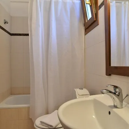 Holiday home Octopus House 1 Min From The Of *